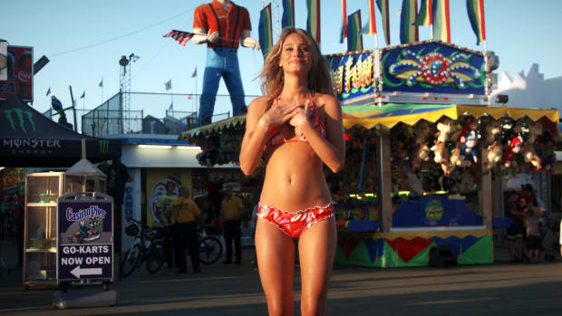 2157889318001_3708222517001_Hannah-Outtakes-v1-Still001.jpg
